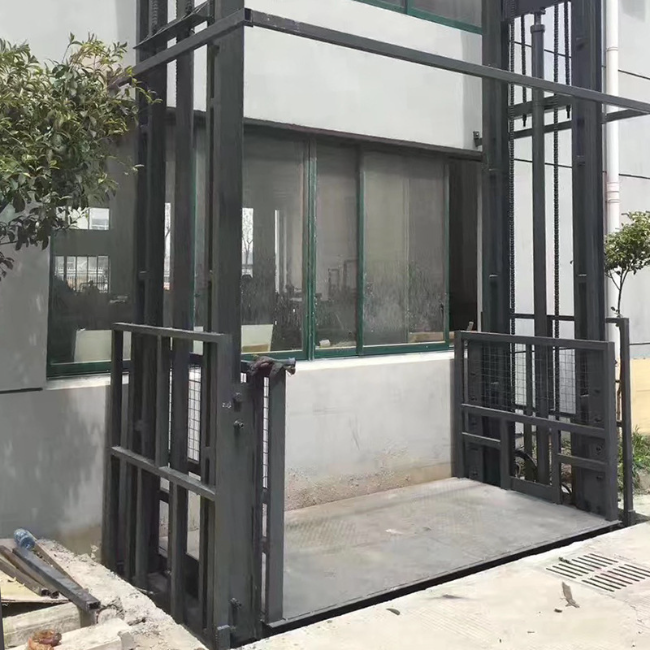 白银5吨室外升降货梯